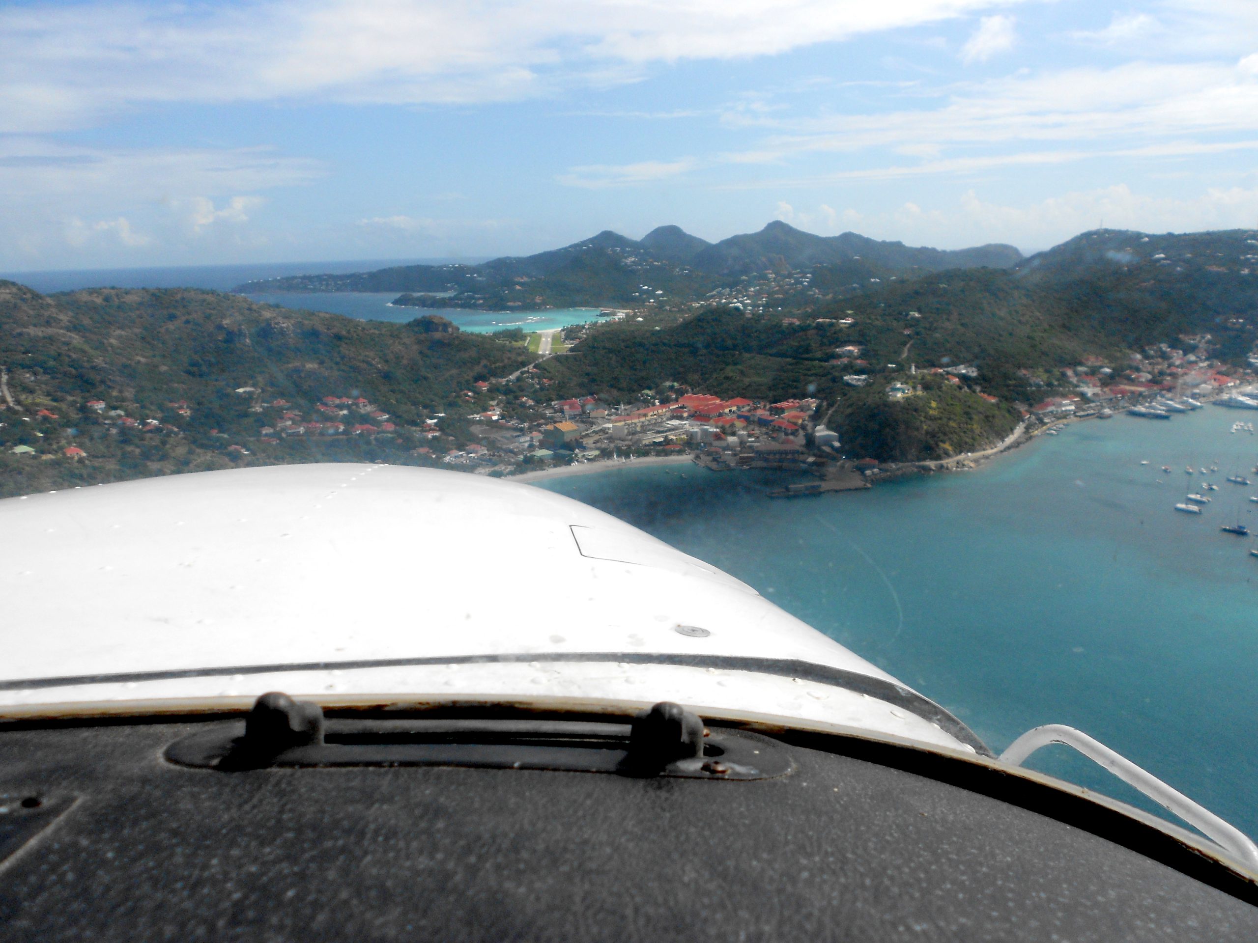 On glideslope at St Barts On glideslope at St Barts